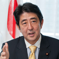 安倍晋三