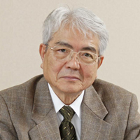 屋山太郎